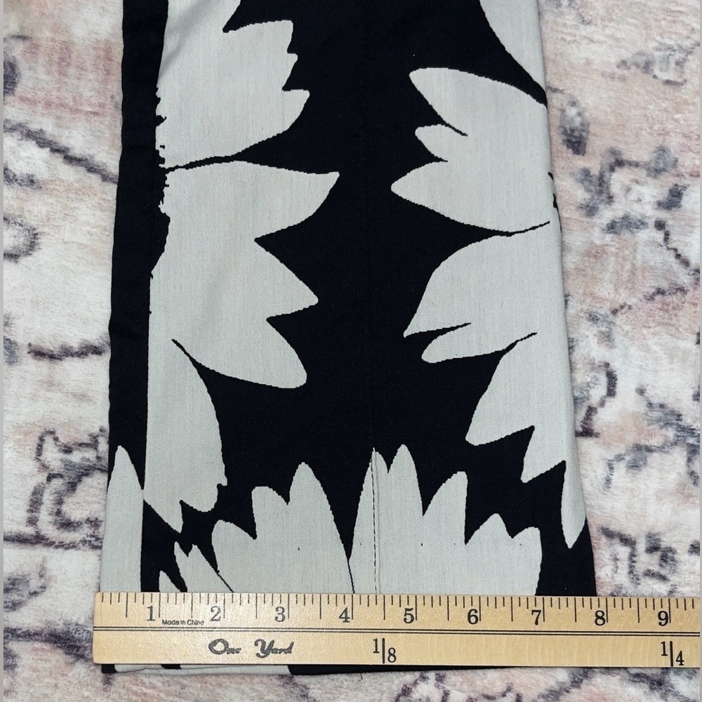 Alice + Olivia Eddie Slim Bootcut Pant High Waist Sunflower White/ Black Size 0 - Picture 9 of 9